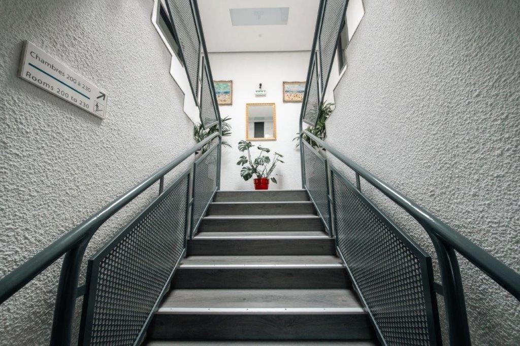 Brit Hotel La Bonne Etape Évreux Zewnętrze zdjęcie