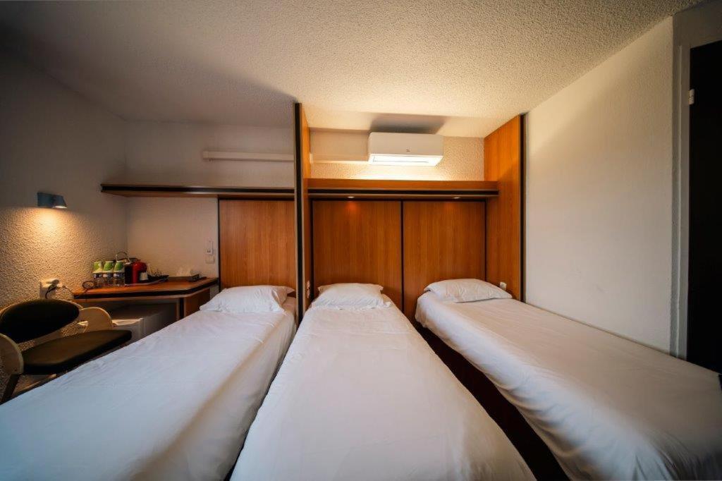 Brit Hotel La Bonne Etape Évreux Zewnętrze zdjęcie