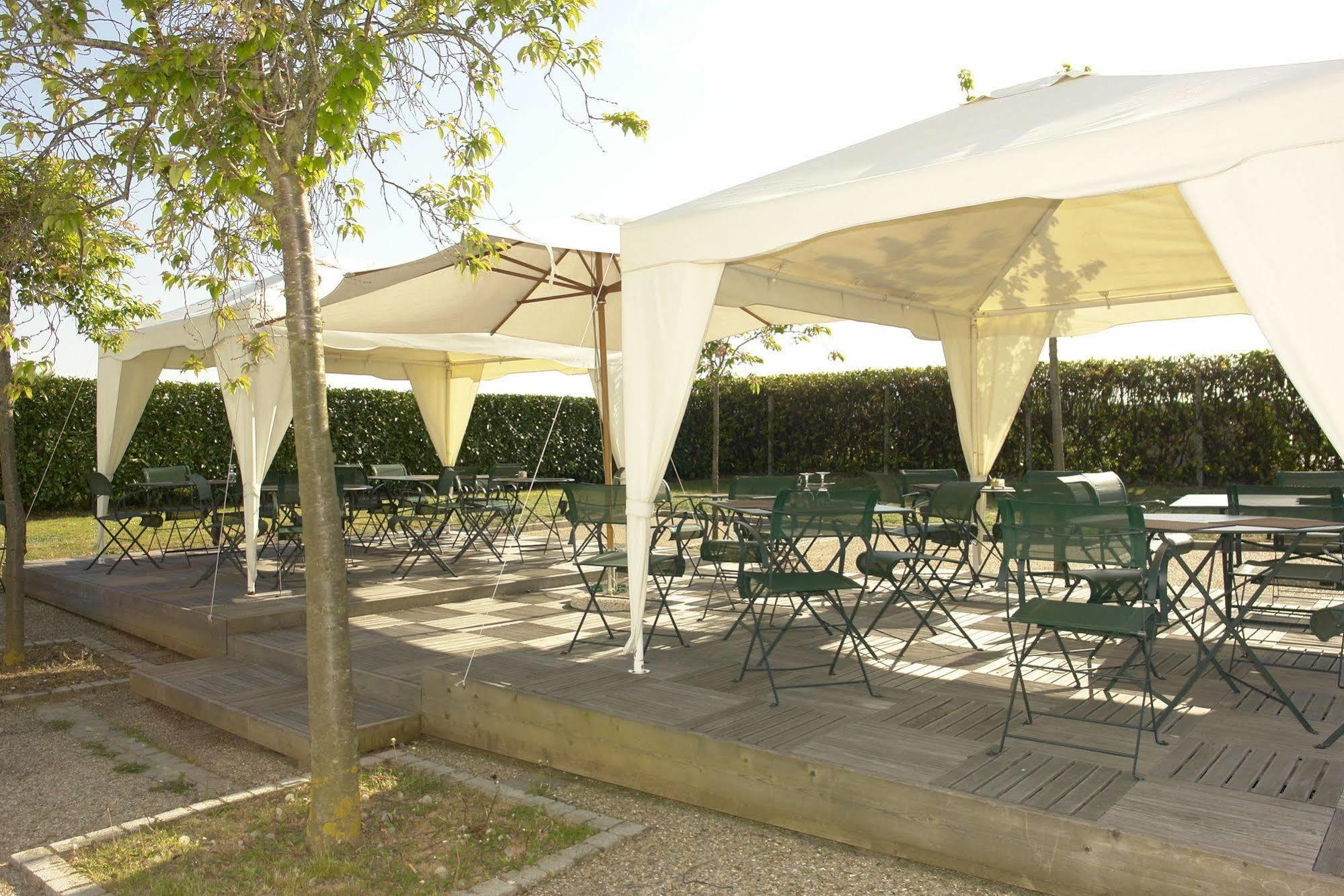 Brit Hotel La Bonne Etape Évreux Zewnętrze zdjęcie